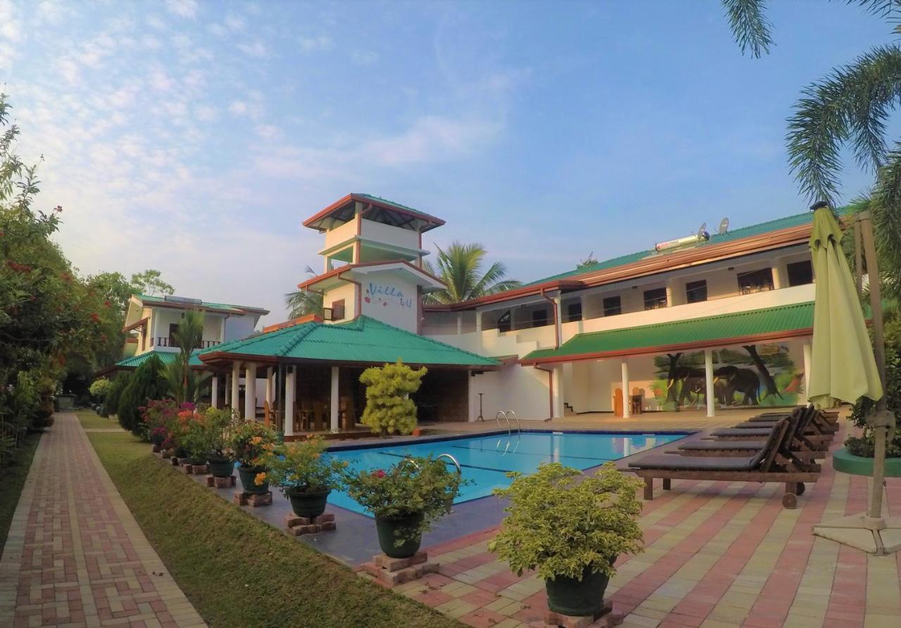 Villa 4U Бентота Экстерьер фото
